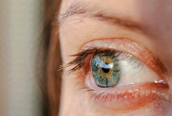 روش های جلوگیری از خشکی چشم