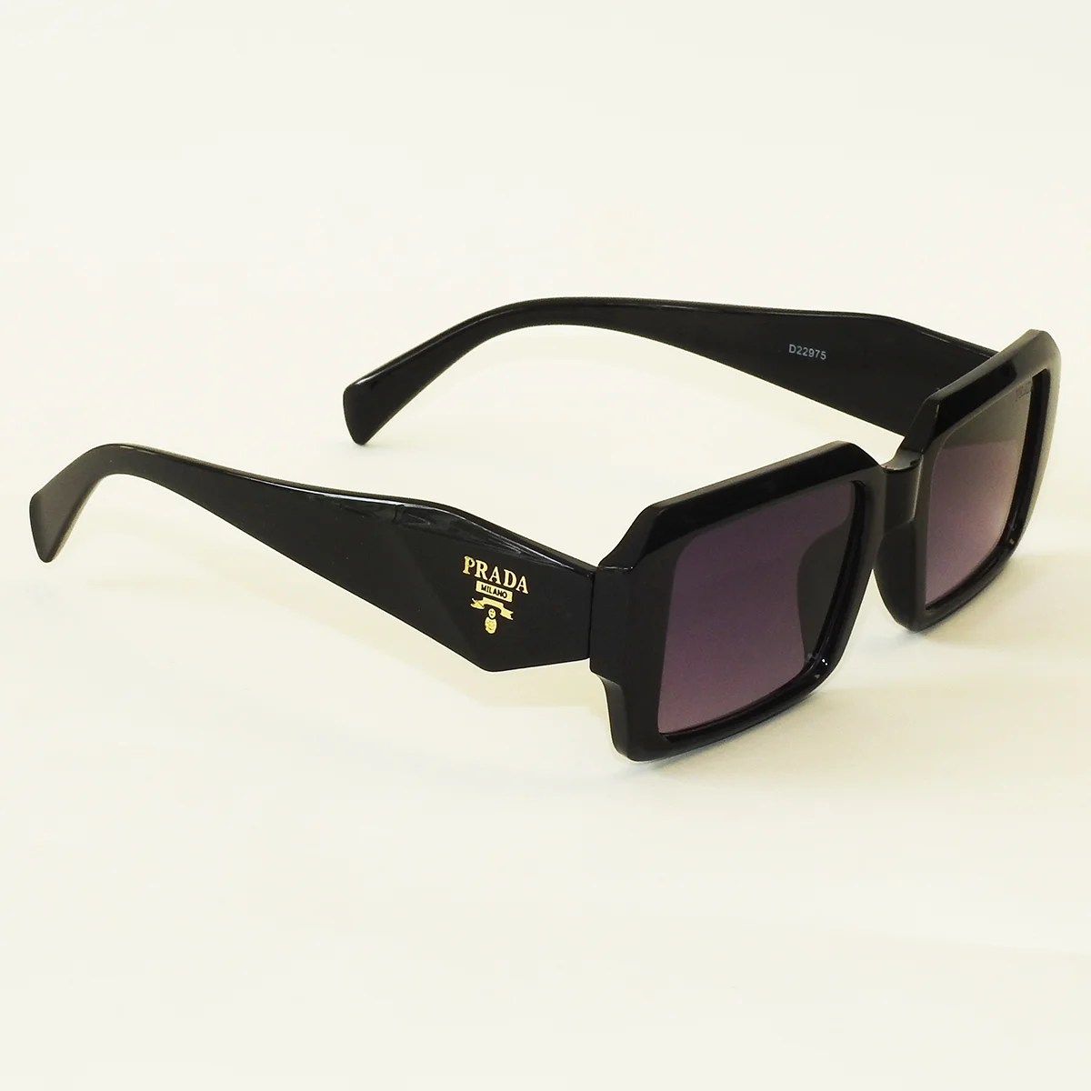 عینک آفتابی Prada مدل D22975