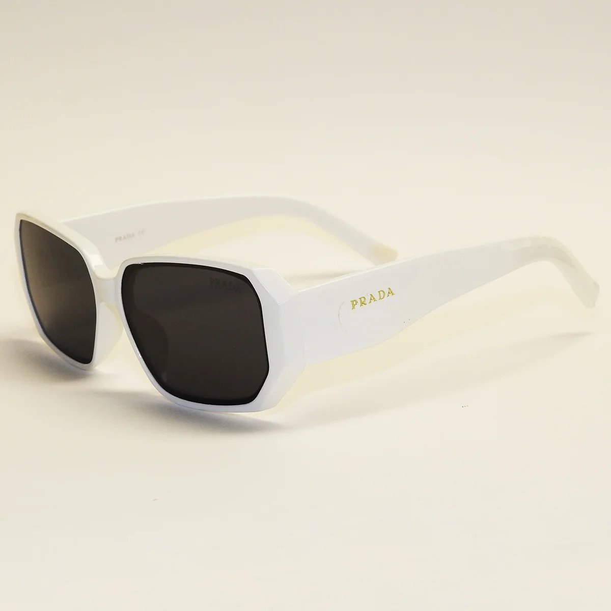 عینک آفتابی سفید PRADA مدل 3723